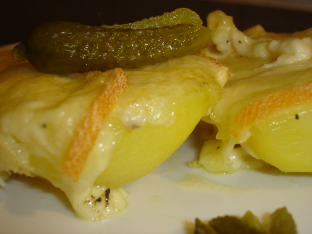 Pommes de terre façon raclette