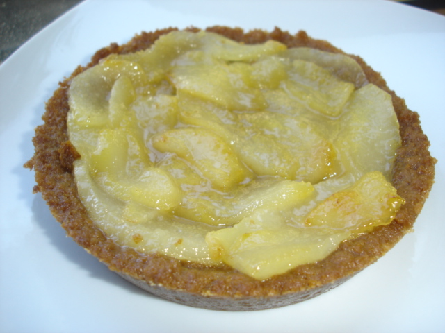 Tartelette poire, miel, speculoos